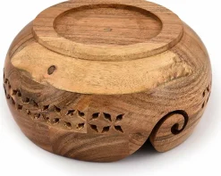 Acacia Wood Yarn Bowl Holder,Hand Carved Yarn Bowls for DIY Knitting Crocheting Accessories (7" x 7" x 4")