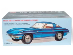 AMT® 1963 Chevy Corvette® Sting Ray™ 1:25 Scale Model Kit