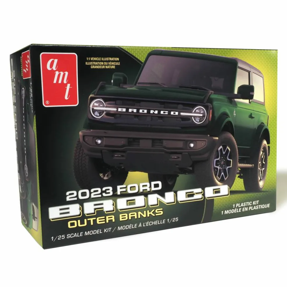 AMT® 2023 Ford Bronco Outer Banks Model Kit