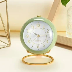 Analog Alarm Clocks,Retro Backlight Cute Simple Design Small Desk Clock with Night Light,Silent Non-Ticking,Battery Powered,for Kids,Bedroom,Travel,Kitchen,Bedside Desktop.(Green)