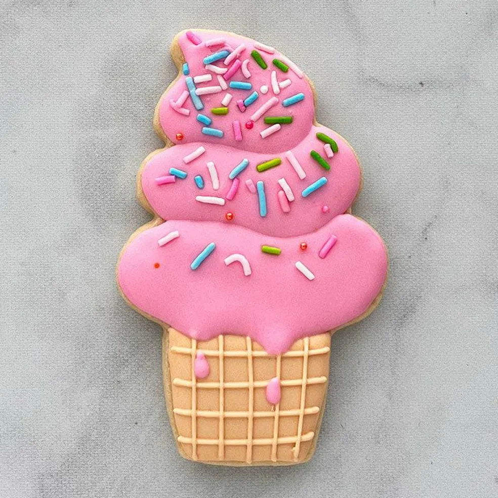 Ann Clark Soft Serve Ice Cream Cookie Cutter 4' x 2 1/2'