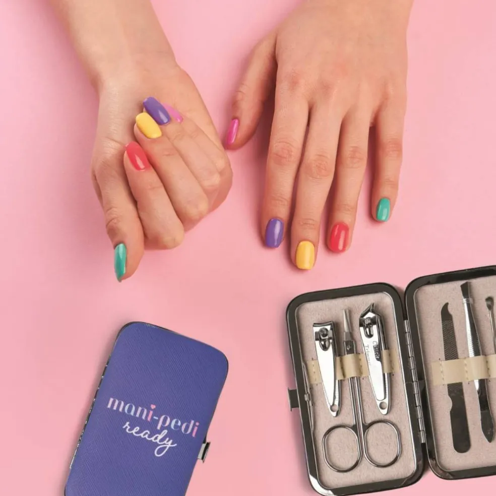 Assorted Olivia Moss Mani Pedi Ready 6-Piece Nail Kit, 1pc.