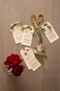 Avery 12505 Strung Shipping Tags, 13pt. Stock, 4 3/4 x 2 3/8, Manila (Box of 1000)