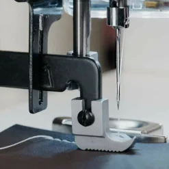 Barracuda™ Fit 500BW Straight Stitch Portable Walking Foot Sewing Machine for Heavy Material