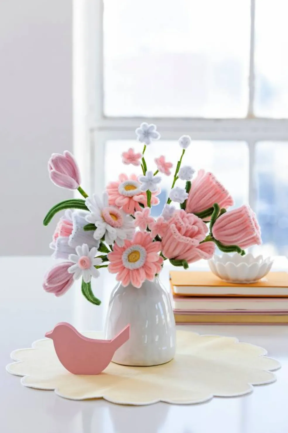 Bendable Blooms Chenille Stem Flower-Making Kit Botanical Blues: Everything You Need to Make a Beautiful Floral Bouquet