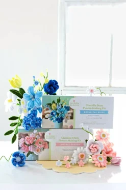 Bendable Blooms Chenille Stem Flower-Making Kit Cottage Garden: Everything You Need to Make a Beautiful Floral Bouquet