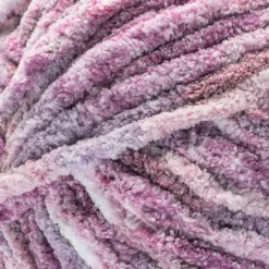 Bernat® Baby Blanket™ Variegates Yarn