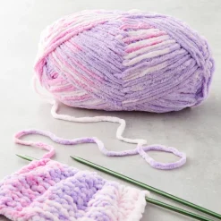 Bernat® Baby Blanket™ Yarn