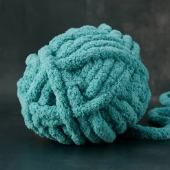 Bernat® Blanket Big™ Yarn