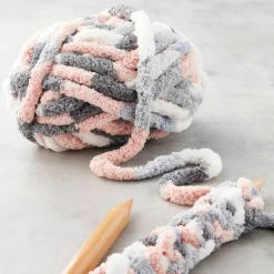 Bernat® Blanket Big™ Yarn