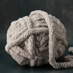 Bernat® Blanket Big™ Yarn