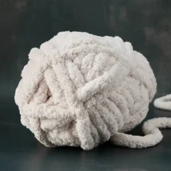 Bernat® Blanket Big™ Yarn