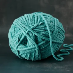 Bernat® Blanket™ Yarn