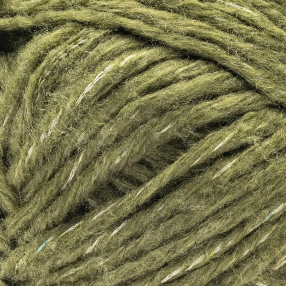 Bernat® Super Fluffee™ Yarn