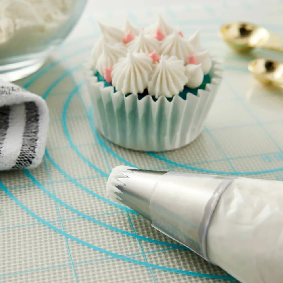 #6B Open Star Decorating Tip by Celebrate It™