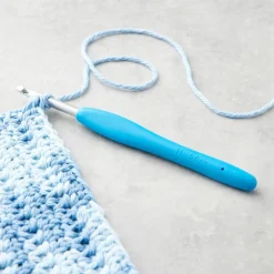 Clover Amour Crochet Hook
