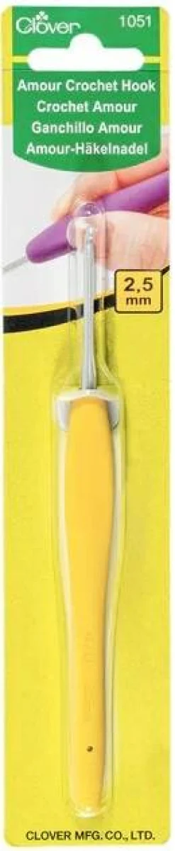 Clover Amour Crochet Hooks