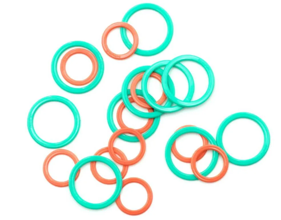 Clover Jumbo Stitch Markers