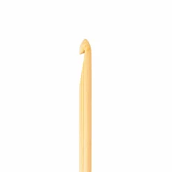 Clover Takumi® Bamboo Crochet Hook