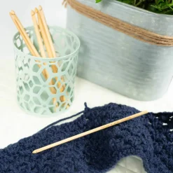 Clover Takumi® Bamboo Crochet Hook