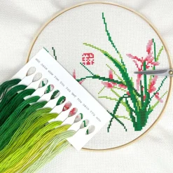 10-Color Gradient Embroidery Floss Set