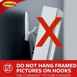Command™ Medium Utility Hook Mega Pack 17001-MPES