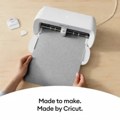 Cricut Joy Xtra™ Smart Iron-On™ Prismatic Glitter, 19