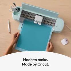 Cricut® Permanent Cold-Activated Color-Changing Vinyl