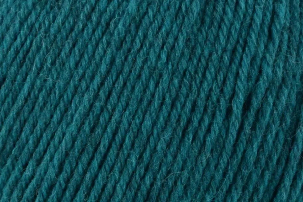 Deluxe Worsted Superwash Wool by Universal Yarn - 49 Colors