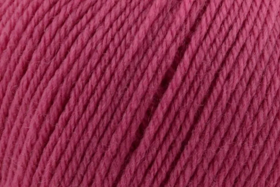 Deluxe Worsted Superwash Wool by Universal Yarn - 49 Colors