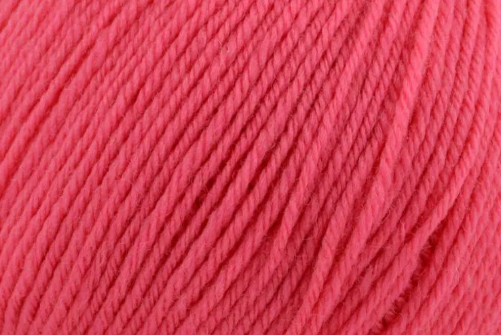 Deluxe Worsted Superwash Wool by Universal Yarn - 49 Colors