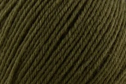 Deluxe Worsted Superwash Wool by Universal Yarn - 49 Colors