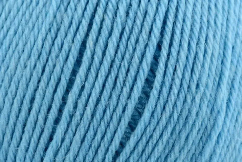 Deluxe Worsted Superwash Wool by Universal Yarn - 49 Colors