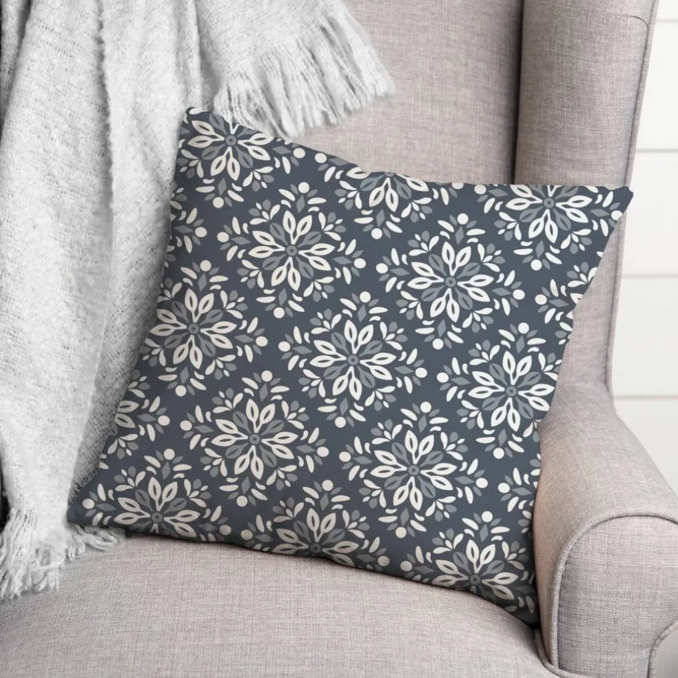 Diamond Medallions Indoor/Outdoor Throw Pillow