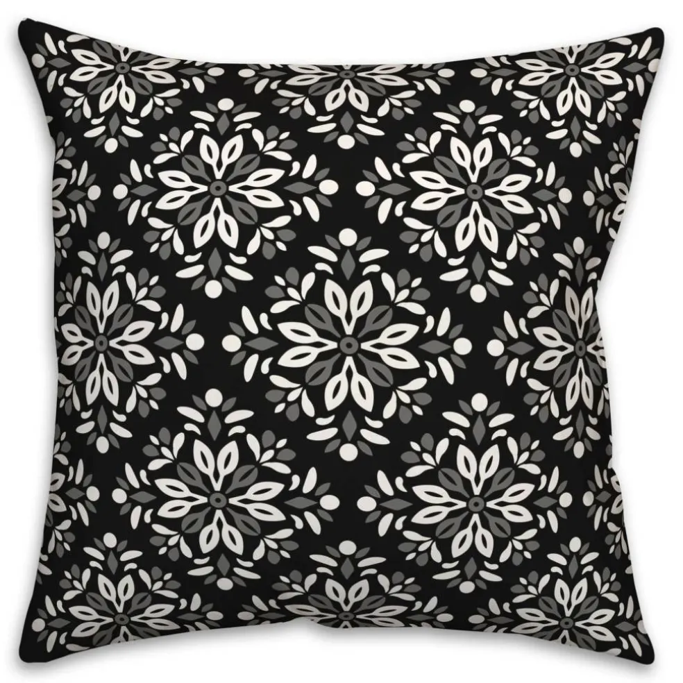 Diamond Medallions Indoor/Outdoor Throw Pillow