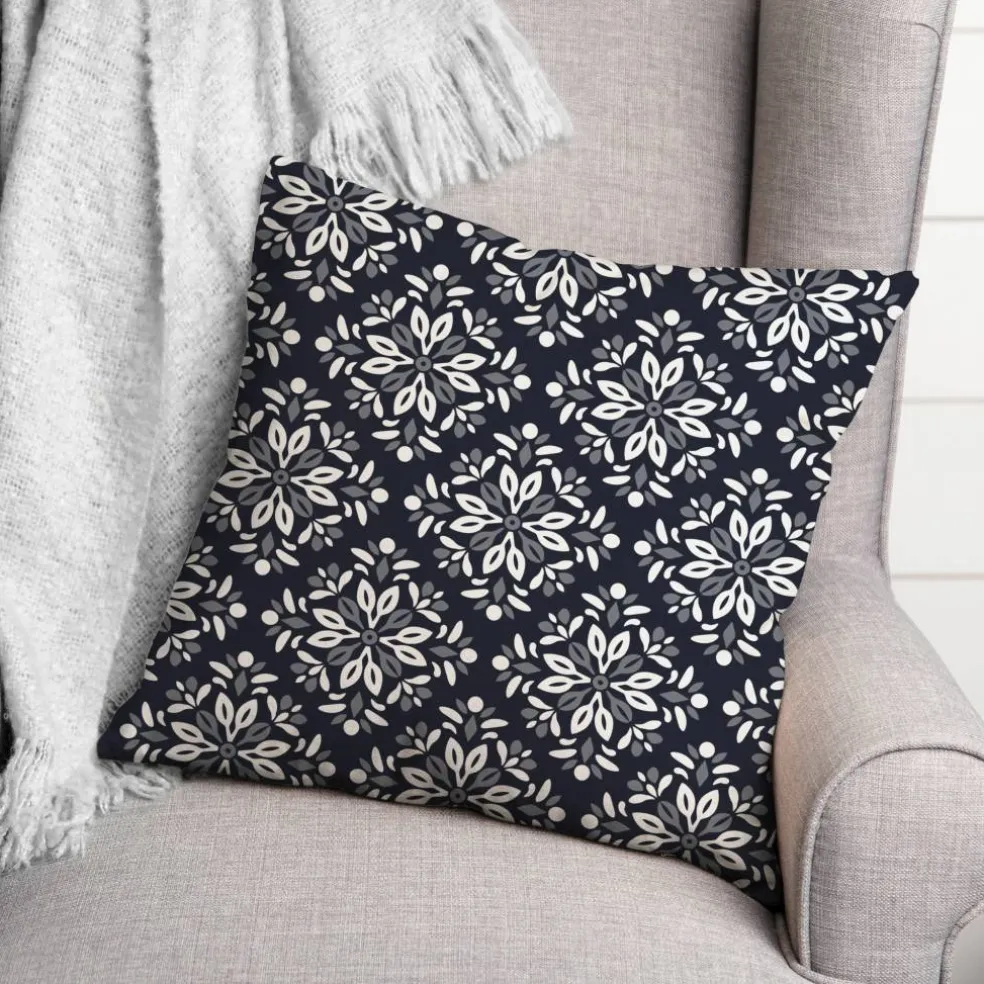 Diamond Medallions Indoor/Outdoor Throw Pillow