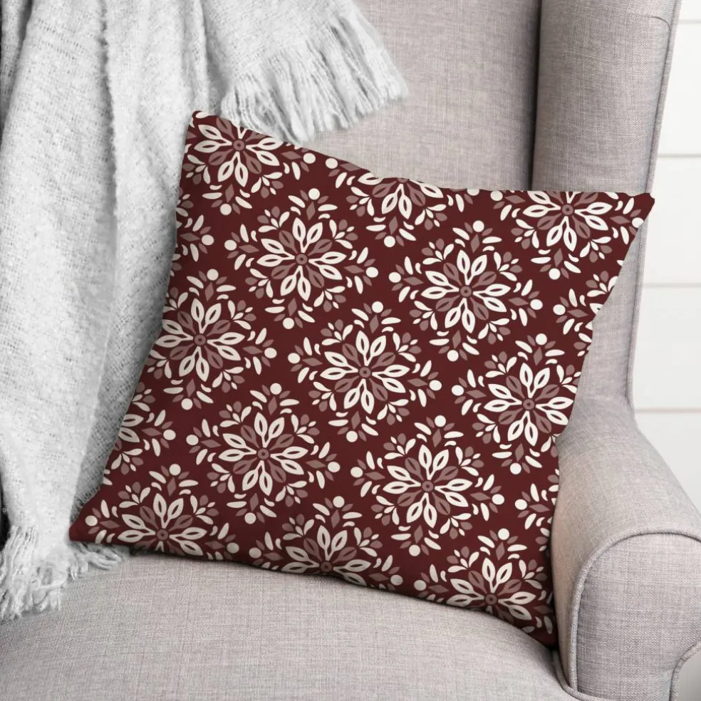 Diamond Medallions Indoor/Outdoor Throw Pillow