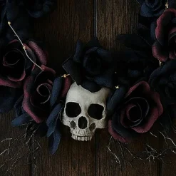 Eerie Dead Roses Skull Light-Up Halloween Wreath 23.5"