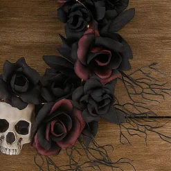 Eerie Dead Roses Skull Light-Up Halloween Wreath 23.5