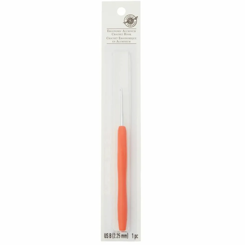 Ergonomic Aluminum Crochet Hook by Loops & Threads®