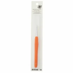 Ergonomic Aluminum Crochet Hook by Loops & Threads®