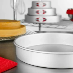 Fat Daddio's® Pro Series Bakeware Anodized Aluminum Round Cake Pan