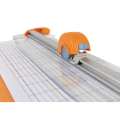Fiskars® Deluxe Scrapbooking Rotary Paper Trimmer