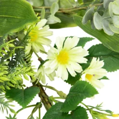 5ft. Mixed Foliage & Daisy Spring Garland