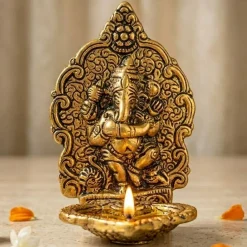 Ganesha Brass Finish Diya for Puja God Ganesh Idol Oil Lamp Deepam Akhand Jyot Kuber Deepak Diwali Home Decorations Mandir Temple Decor Vilakku Deepawali Housewarming Wedding Return Gifts