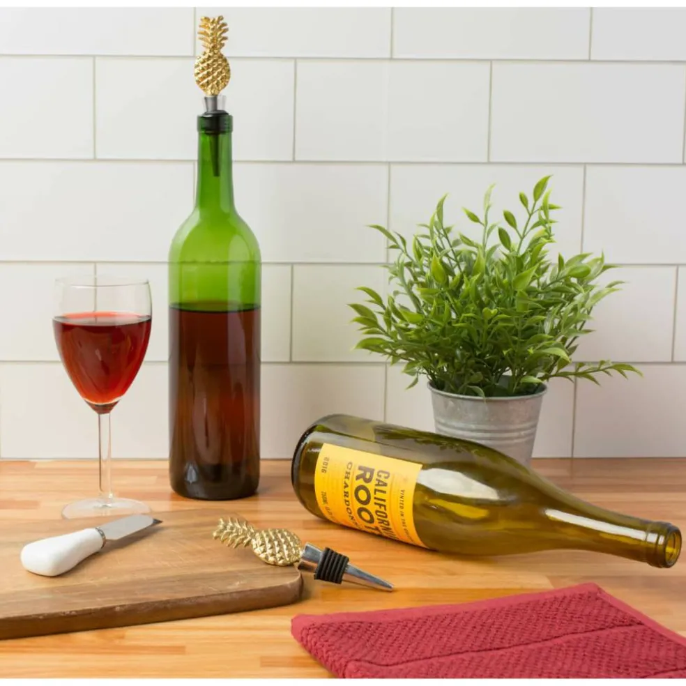 Gold Pineapple Bottle Stopper Set
