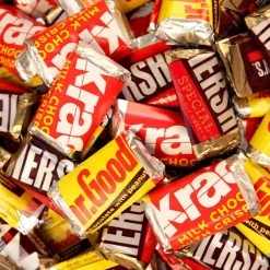 Halloween Skulls Hershey's Chocolate Mix