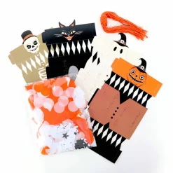 Halloween Vintage Cracker Kits, 4 pack. by Celebrate It™