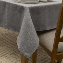 Home Details Chic & Rustic Tablecloth