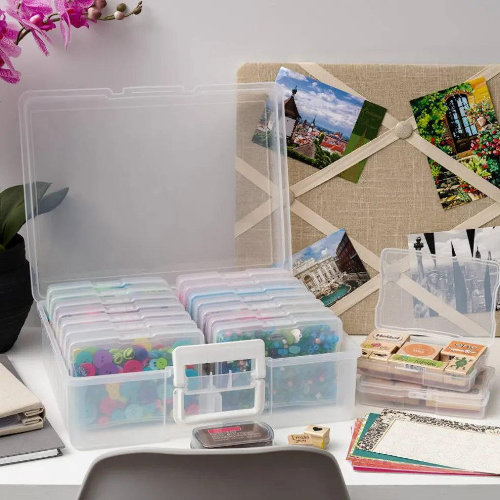 IRIS USA Extra Large 4" x 6" Photo and Embellishment Craft Keeper with 16 Cases